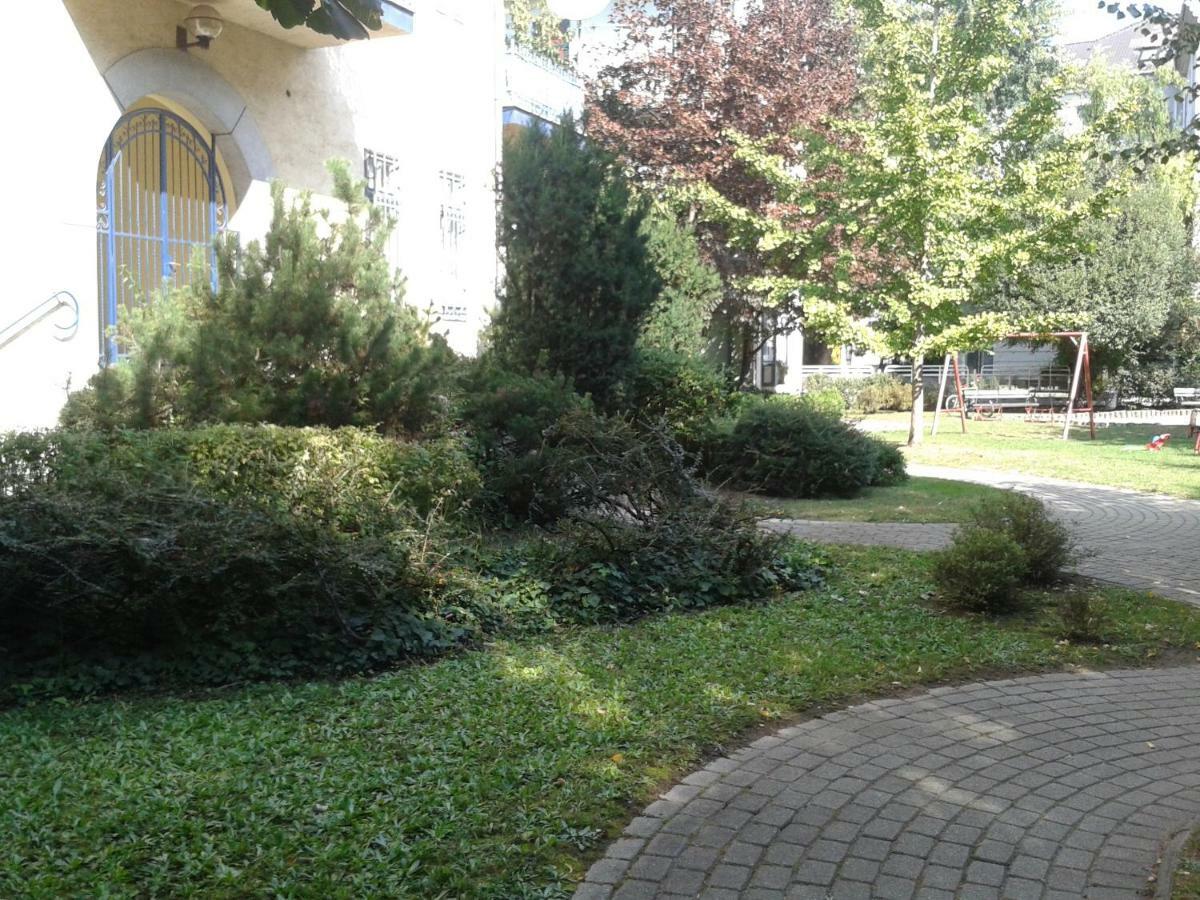 Lily Apartman Budapest Extérieur photo